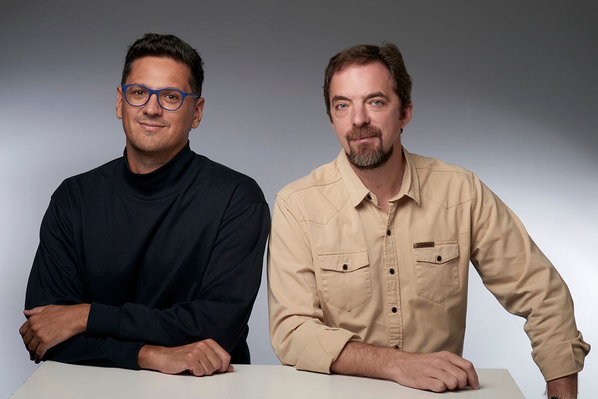 Fabricio Ballarini y Juan Eduardo Bonnin, autores de No sos vos, soy yo. (Gentileza Alejandra López)