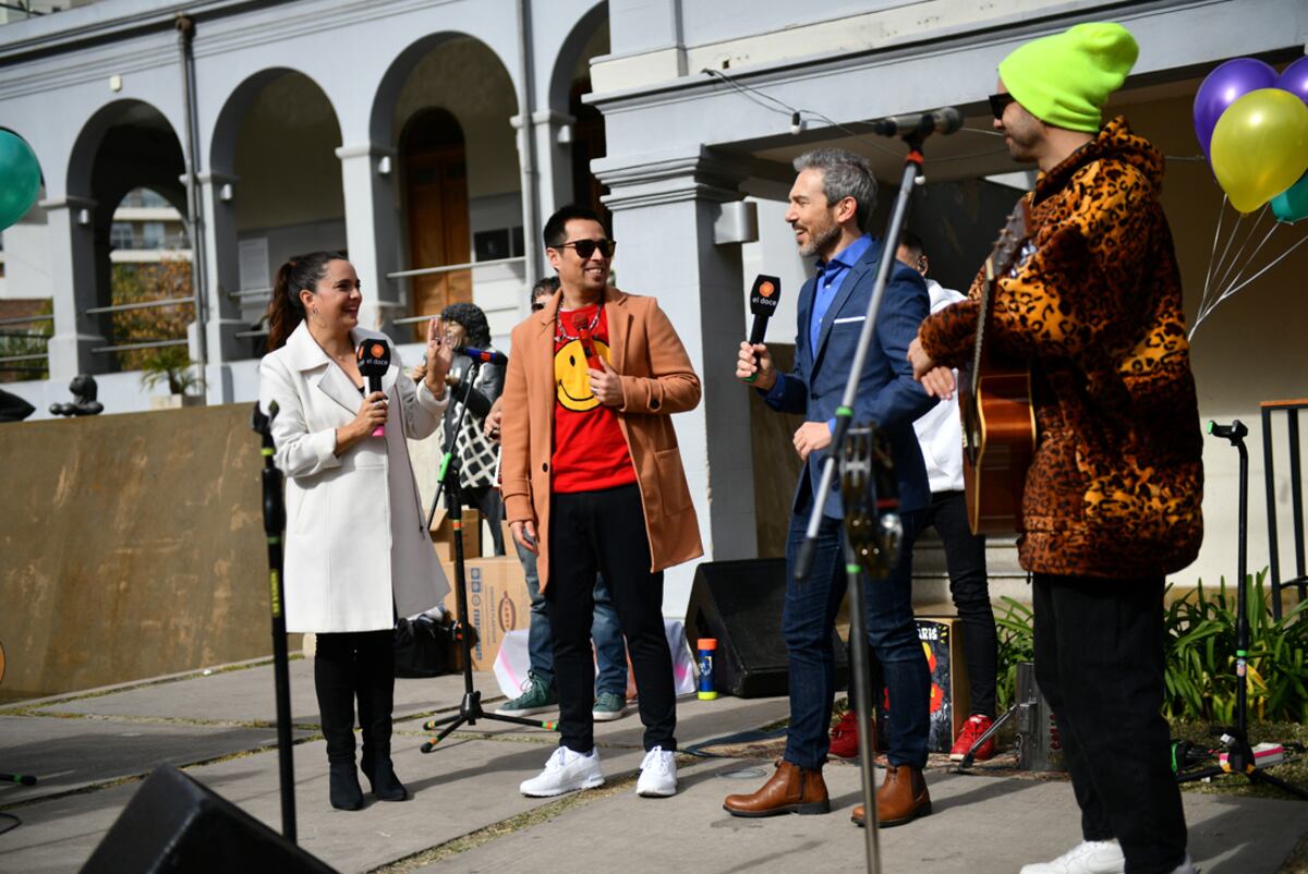 Seguimos en el Doce cumple un año y lo festejó con una fiesta en el Buen Pastor con Los Caligaris. Federico Tolchinsky, Alejandra Bellini, Manuel Sanchez, Flor Ferrero.
14 junio 2022 (Pedro Castillo / La Voz)