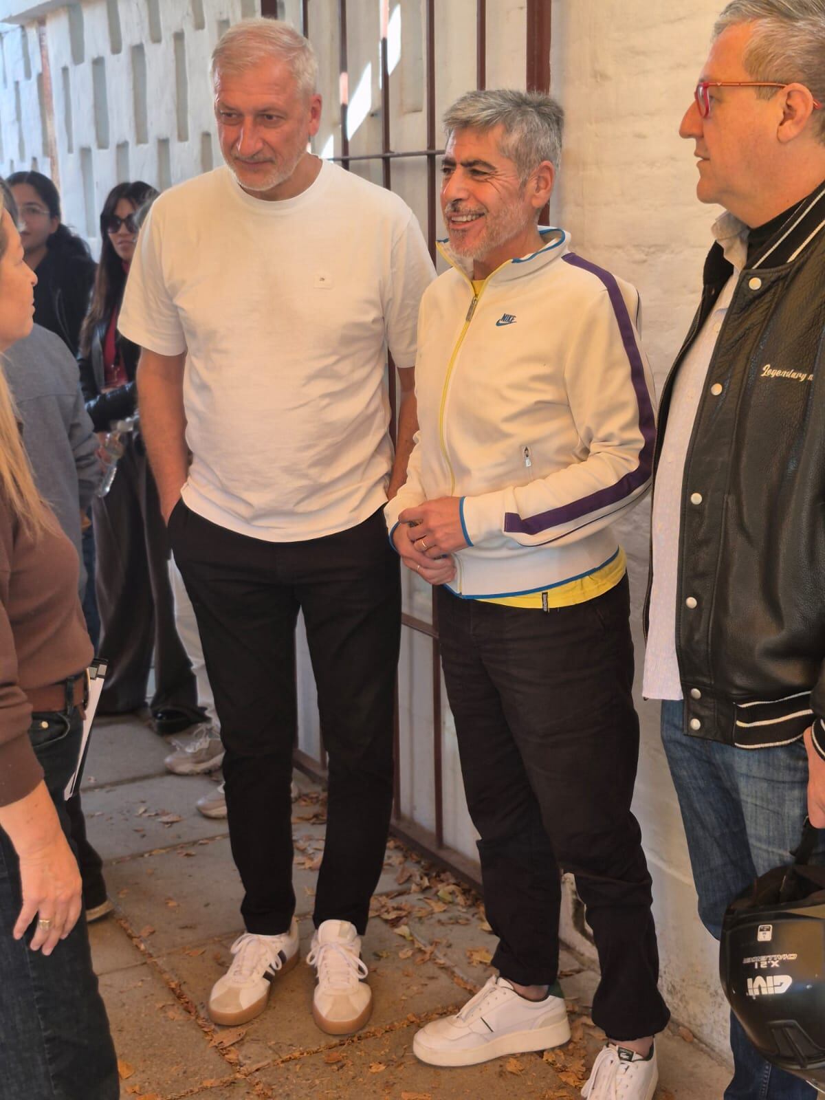 Héctor "Pichi" Campana, secretario de Fortalecimiento Vecinal, y Deportes municipal de Córdoba; y Juan Pablo Quinteros, ministro de Seguridad de la Provincia. (La Voz)