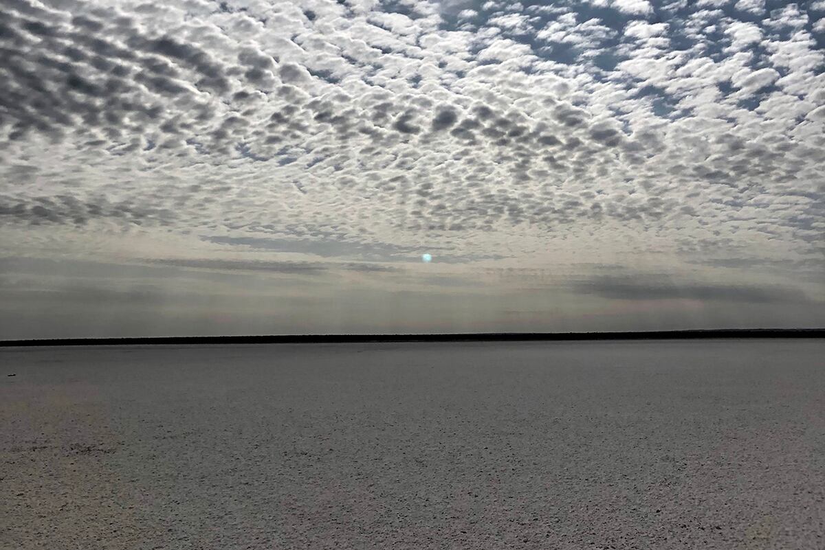 El paisaje indescriptible en las Salinas Grandes de Córdoba. (Foto: Romina Musso)
