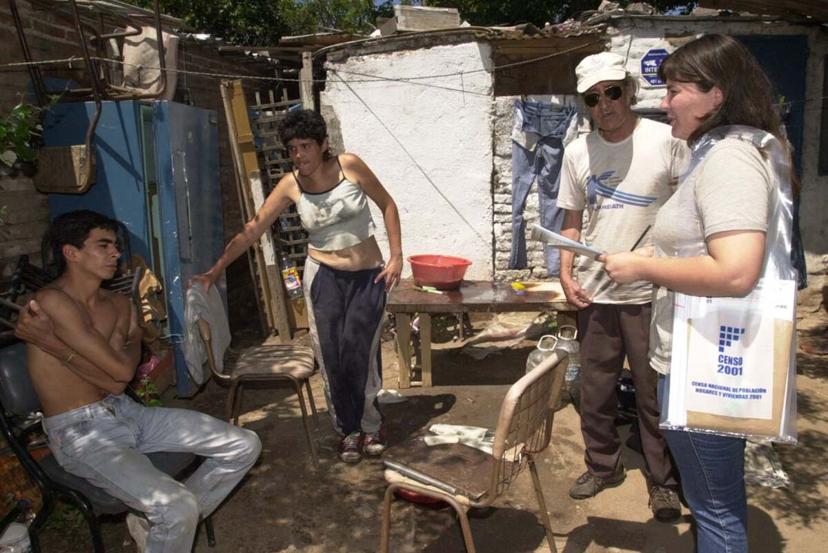 Censo Nacional 2001, en Córdoba, en una zona rural y vulnerable. (La Voz)