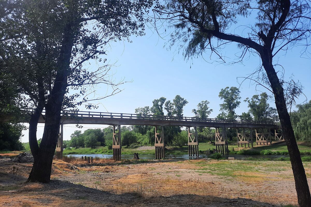 Villa Ascasubi y un balneario de mediados del siglo 20. (Foto: Marina Perassi)
