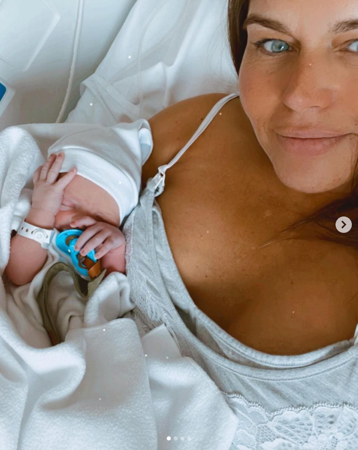 La primera foto de Cósimo que compartió Angie en su Instagram