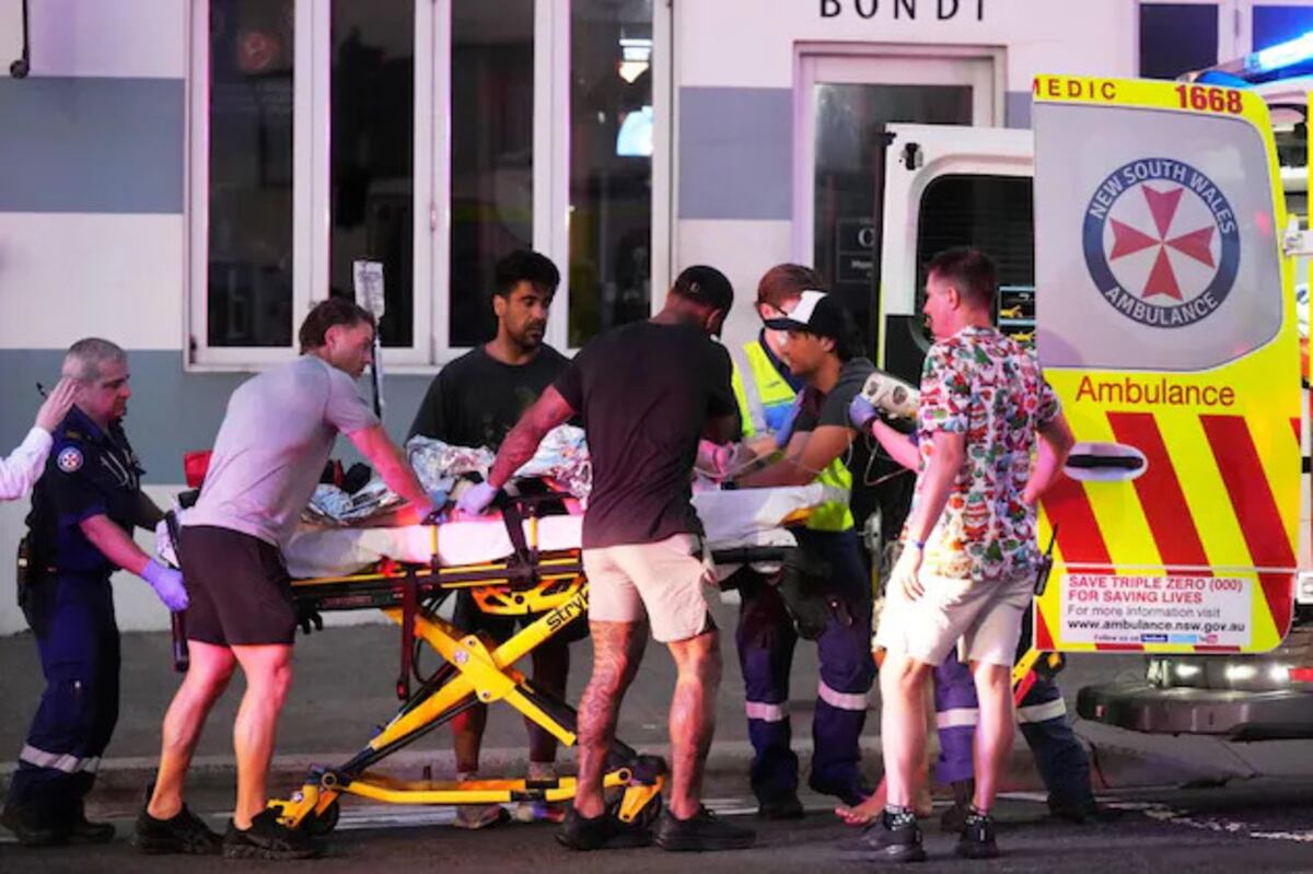Tiroteo en una playa de Australia