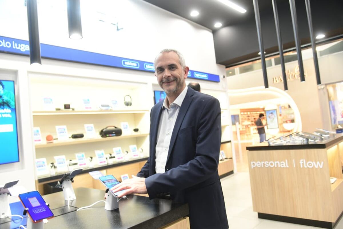 Además de celulares, la tienda ofrece distintas tecnologías para el hogar, según destaca Pizzi. (Javier Ferreyra/La Voz)
