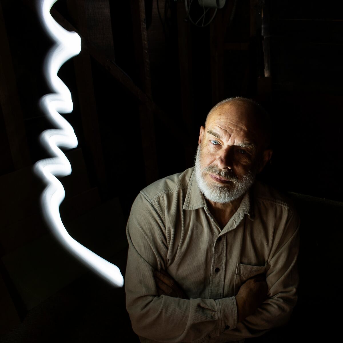 "Eno hizo de la entrevista una forma de expresión artística", dice uno de los curadores del libro que compila 100 ideas del británico. (Facebook Brian Eno).