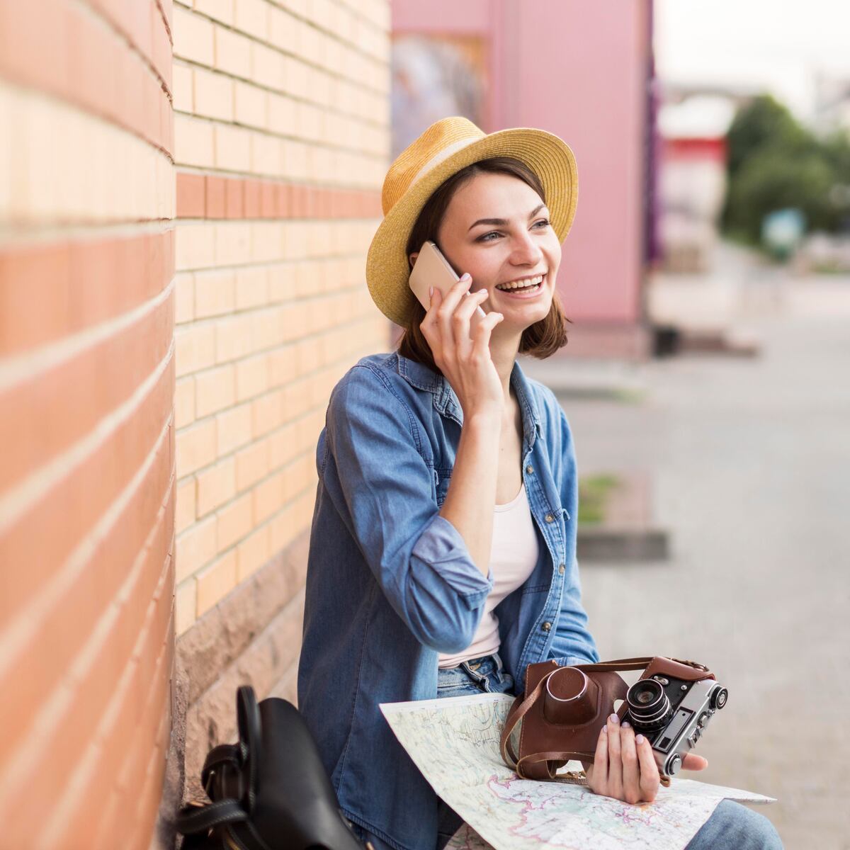 Viajar sola: la tendencia que empodera a mujeres en el Día Mundial del Turismo