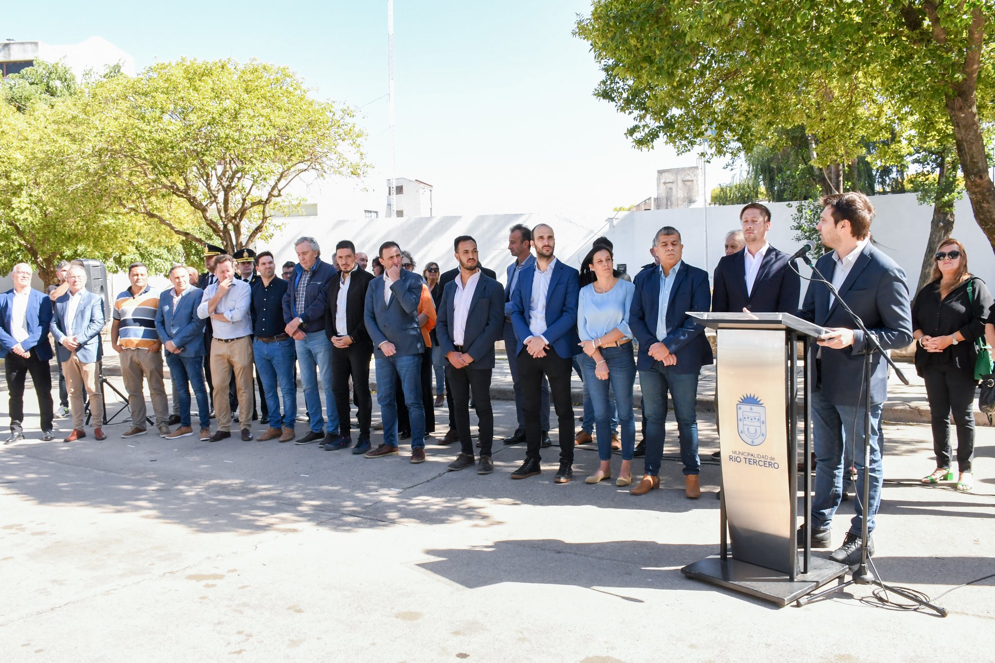 Ambiente de Córdoba entregó días atrás fondos a municipios de Tercero Arriba para erradicar sus vetustos basurales a cielo abierto.