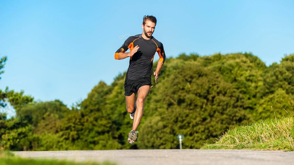 Yoga y running: la dupla científica que reduce lesiones y potencia tu rendimiento