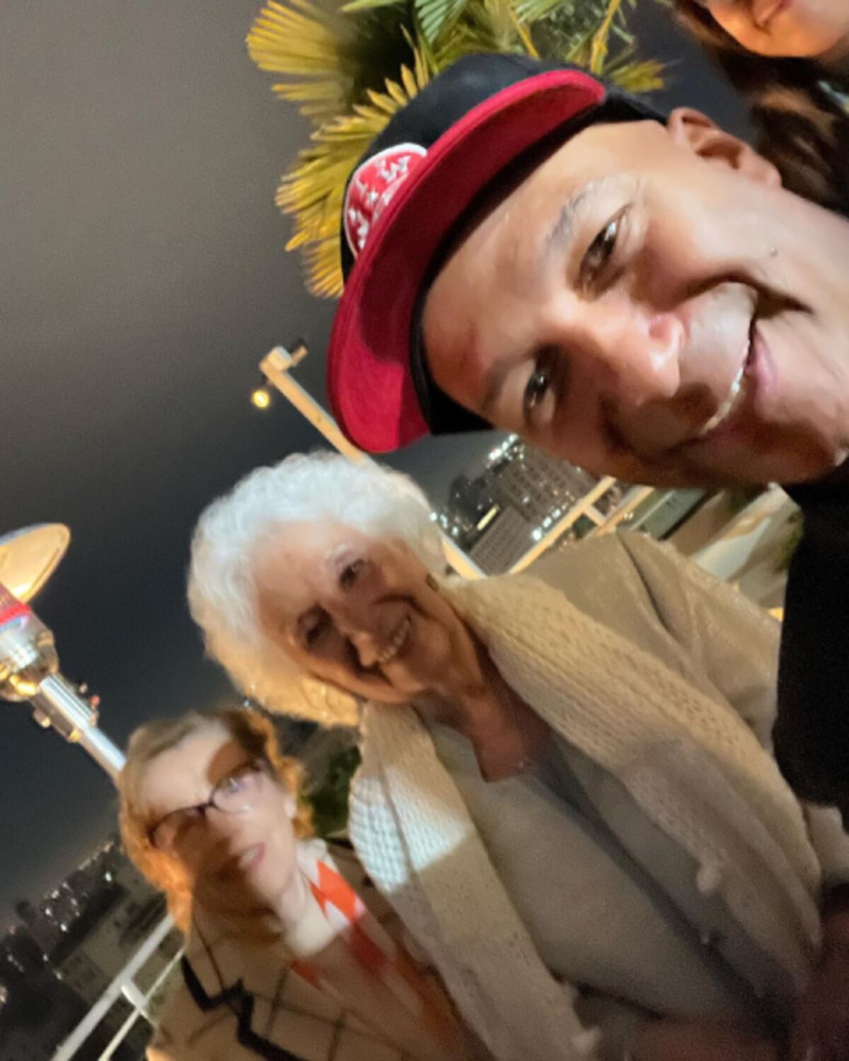 Tom Morello junto a Estela de Carlotto. (Foto de Instagram @Tommorello)