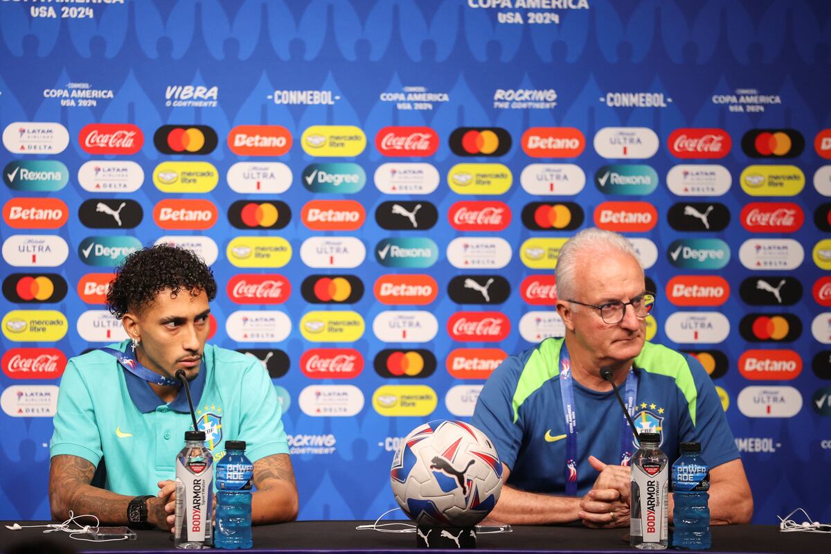 Dorival en la previa de Brasil-Uruguay (AP)