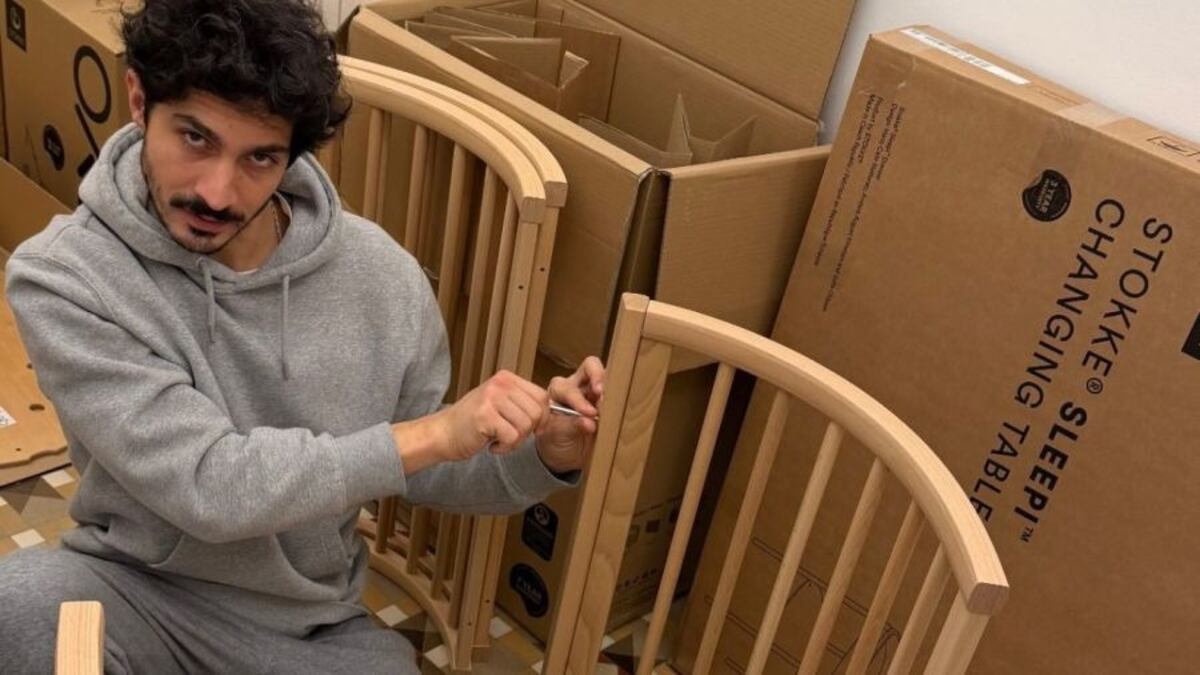 El Chino Darín y Úrsula Corberó eligieron una cuna Montessori: cómo es el modelo que marca tendencia.