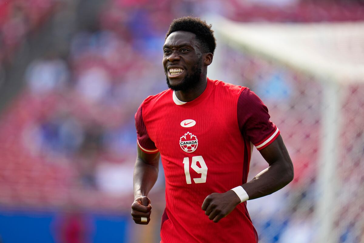 Alphonso Davies una de las figuras de la Selección de Canadá. (AP Foto/Julio Cortez)