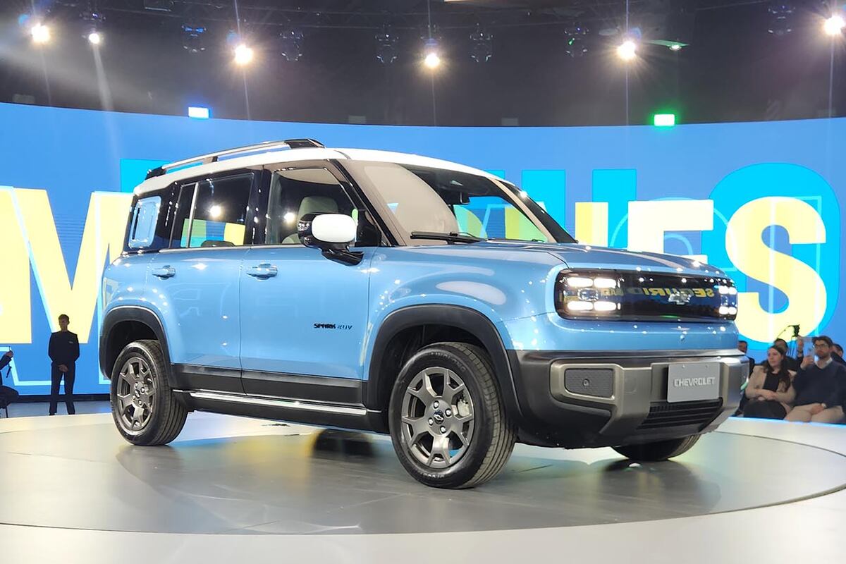 El Spark EUV se ofrece en una sola versión, con un valor de $ 35.699.900. Se posiciona como uno de los SUVs eléctricos más accesibles de Argentina.