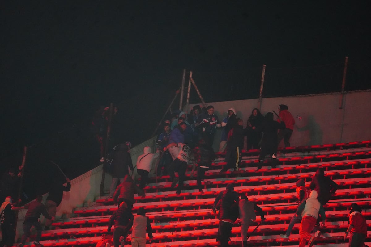 Avellaneda. Incidentes en Independiente - U. de Chile. (Clarin)