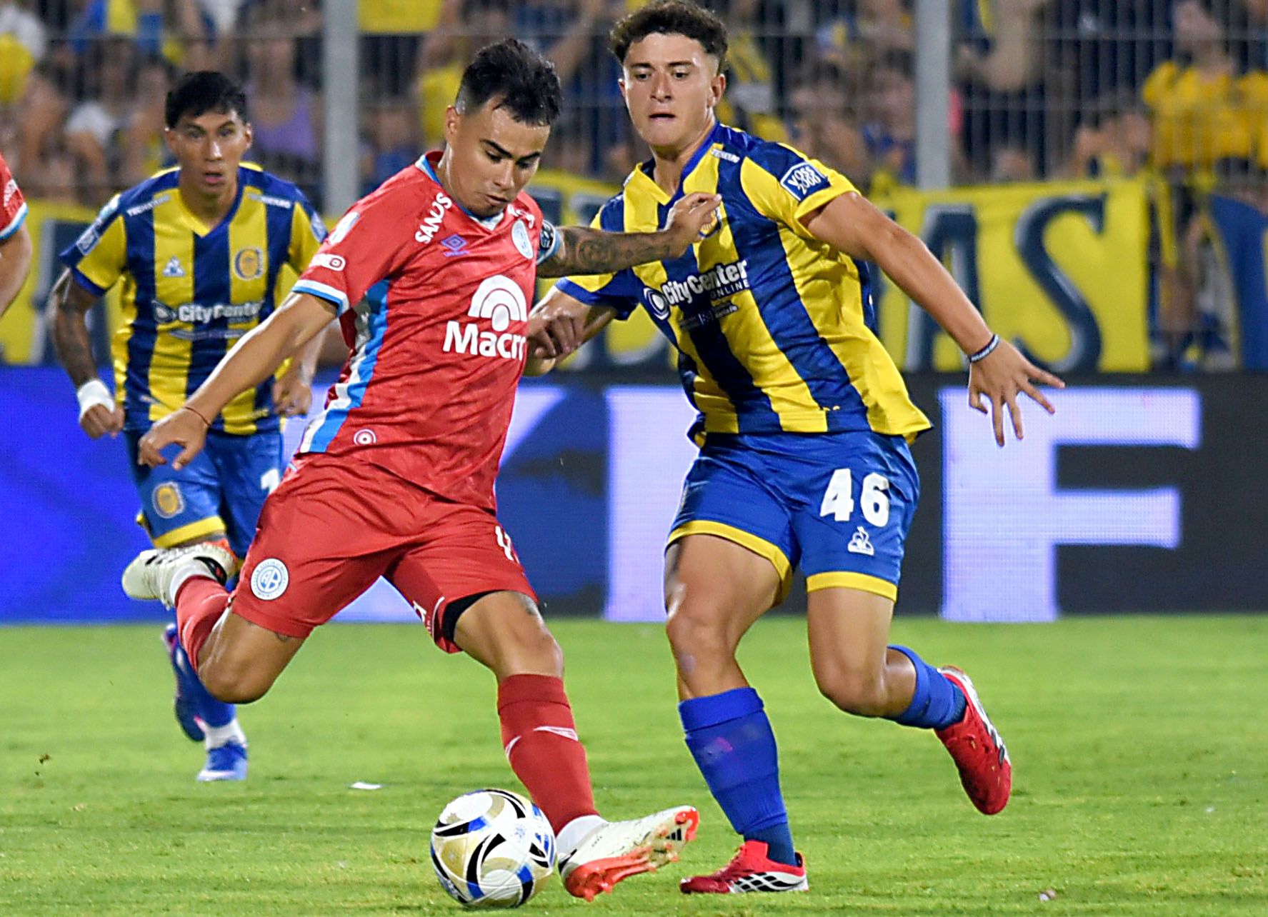 Belgrano visitó a Rosario Central por la primera fecha del Torneo Apertura de la Liga Profesional 2026. (Fotobaires)