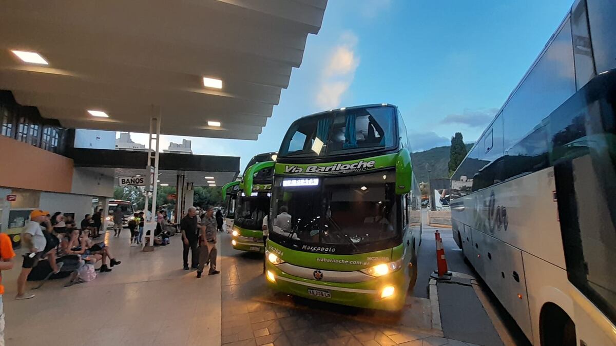 La Terminal de buses de Villa Carlos Paz (La Voz)
