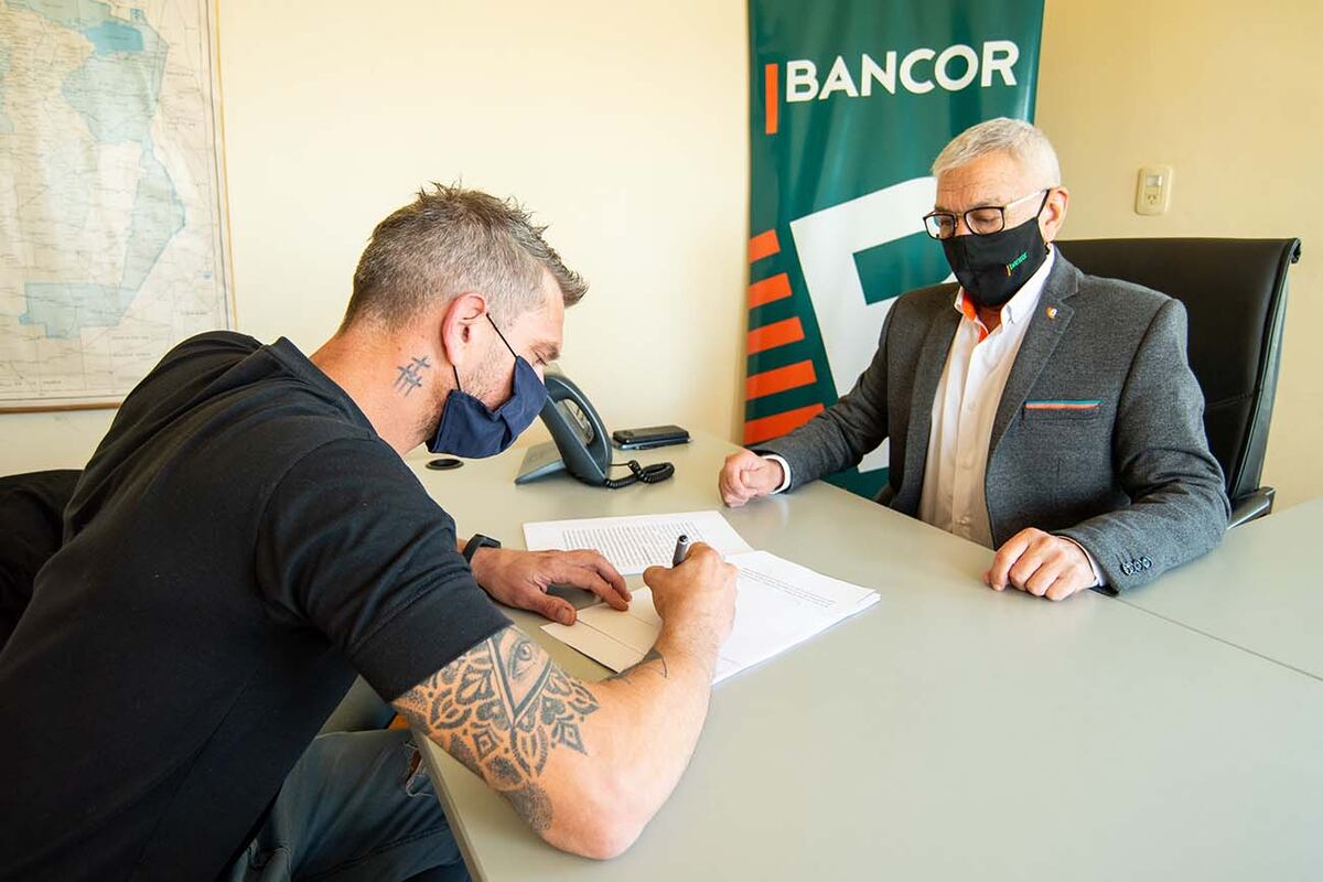 Santiago (de General Baldissera), uno de los cordobeses que ya está cumpliendo el sueño de la vivienda propia gracias a la línea Bancor.