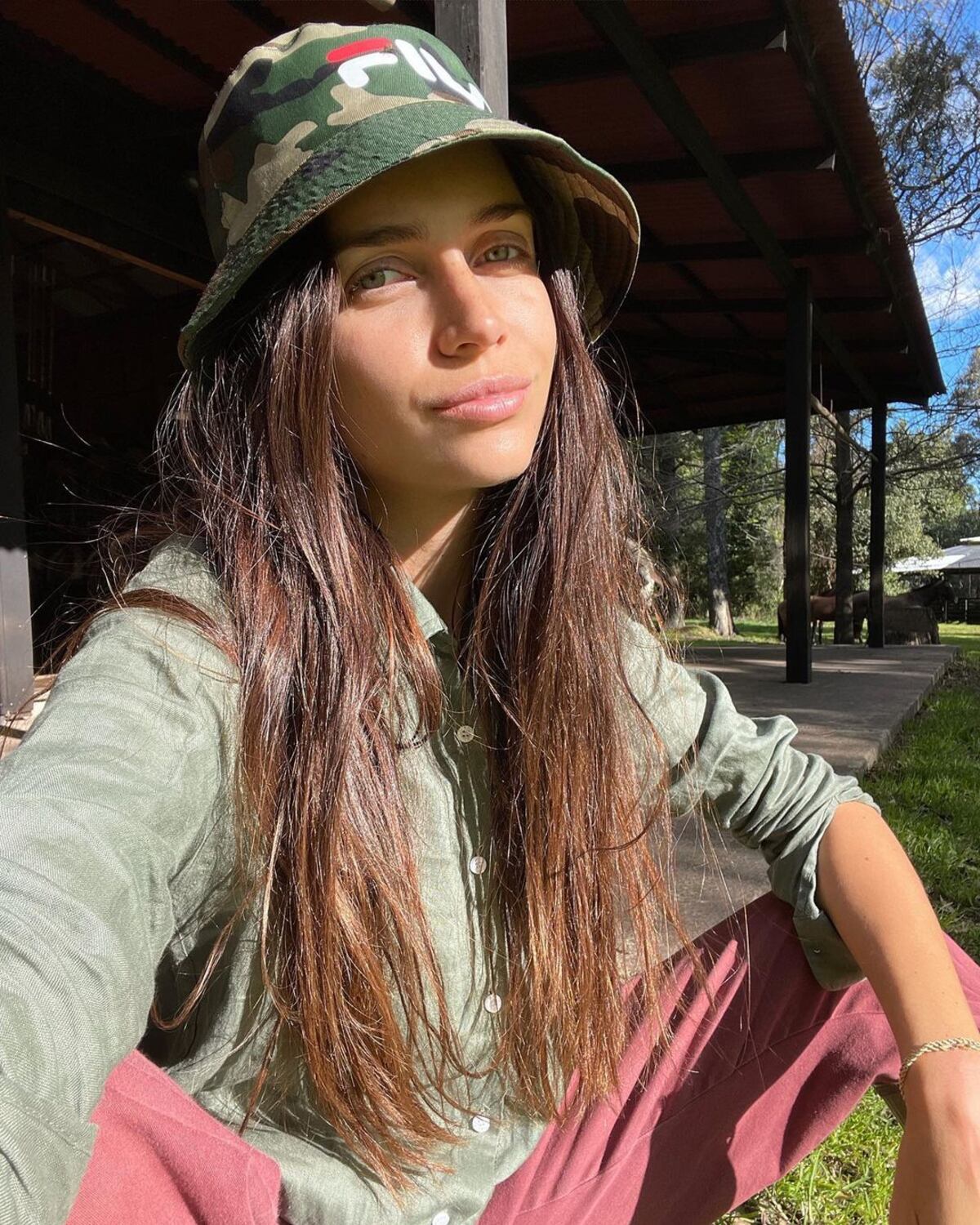 Zaira Nara volvió a Argentina y compartió una tarde a puro campo con sus hijos y su marido, Jakob.