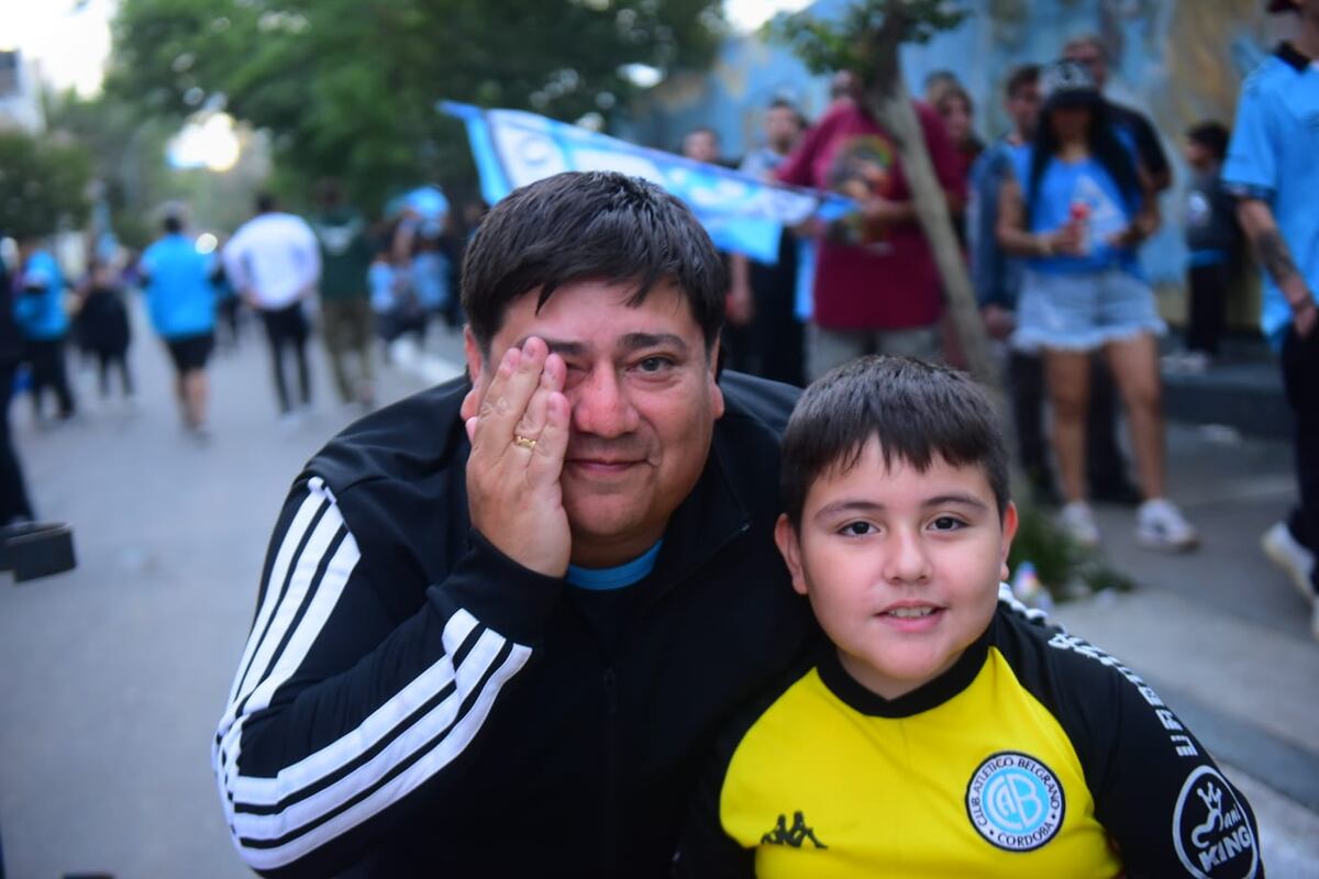 Belgrano y Racing se enfrentaron por las semifinales de la Copa Córdoba en el estadio Gigante de Alberdi. (Javier Ferreryra / La Voz)