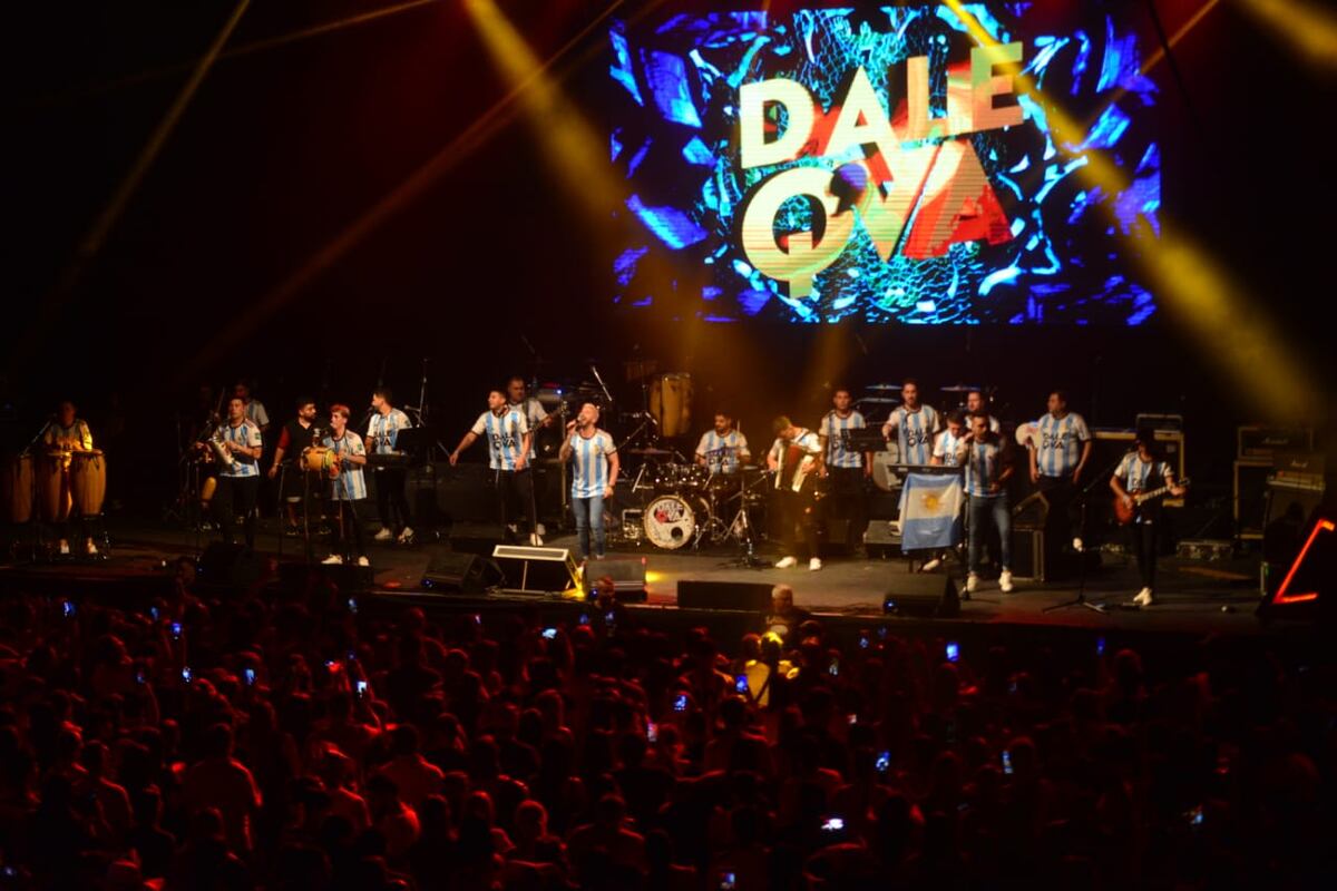Fiesta gratuita de Budweiser en la Plaza de la Música con La Mosca y Dale Q'Va. (Javier Ferreyra/ La Voz)