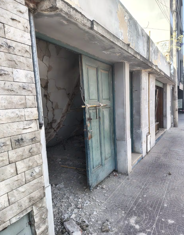 Así quedó la casa donde se produjo el derrumbe. (Policía de Córdoba).