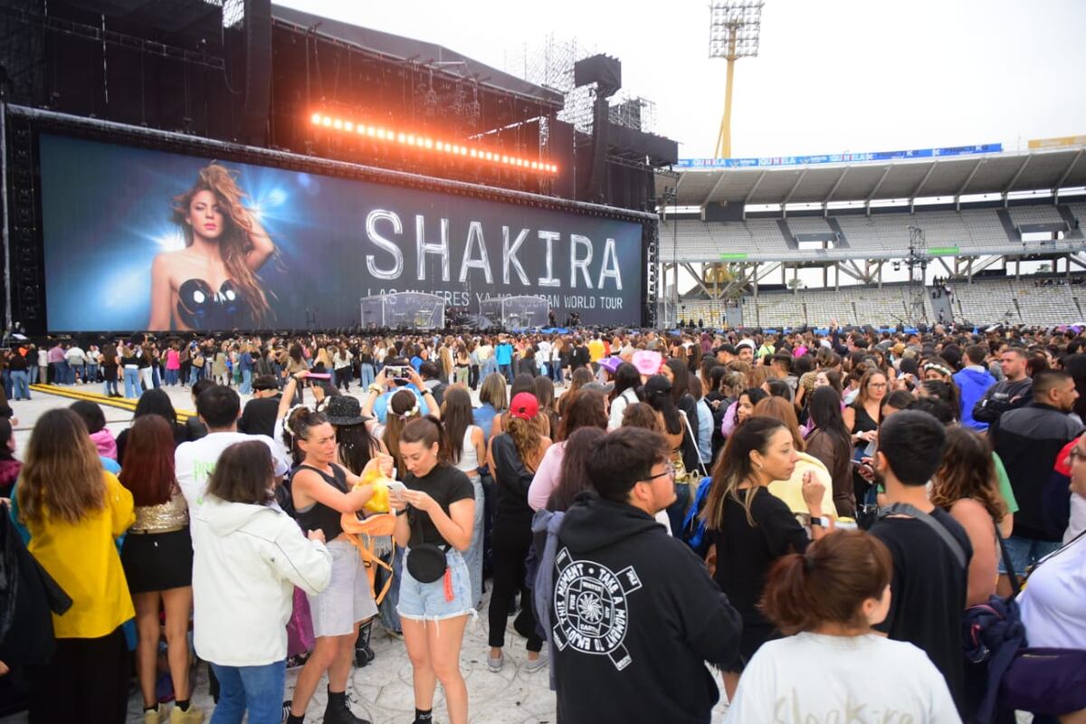 La pantalla, uno de los condimentos principales de la espectacularidad del show. (Javier Ferreyra / La voz)