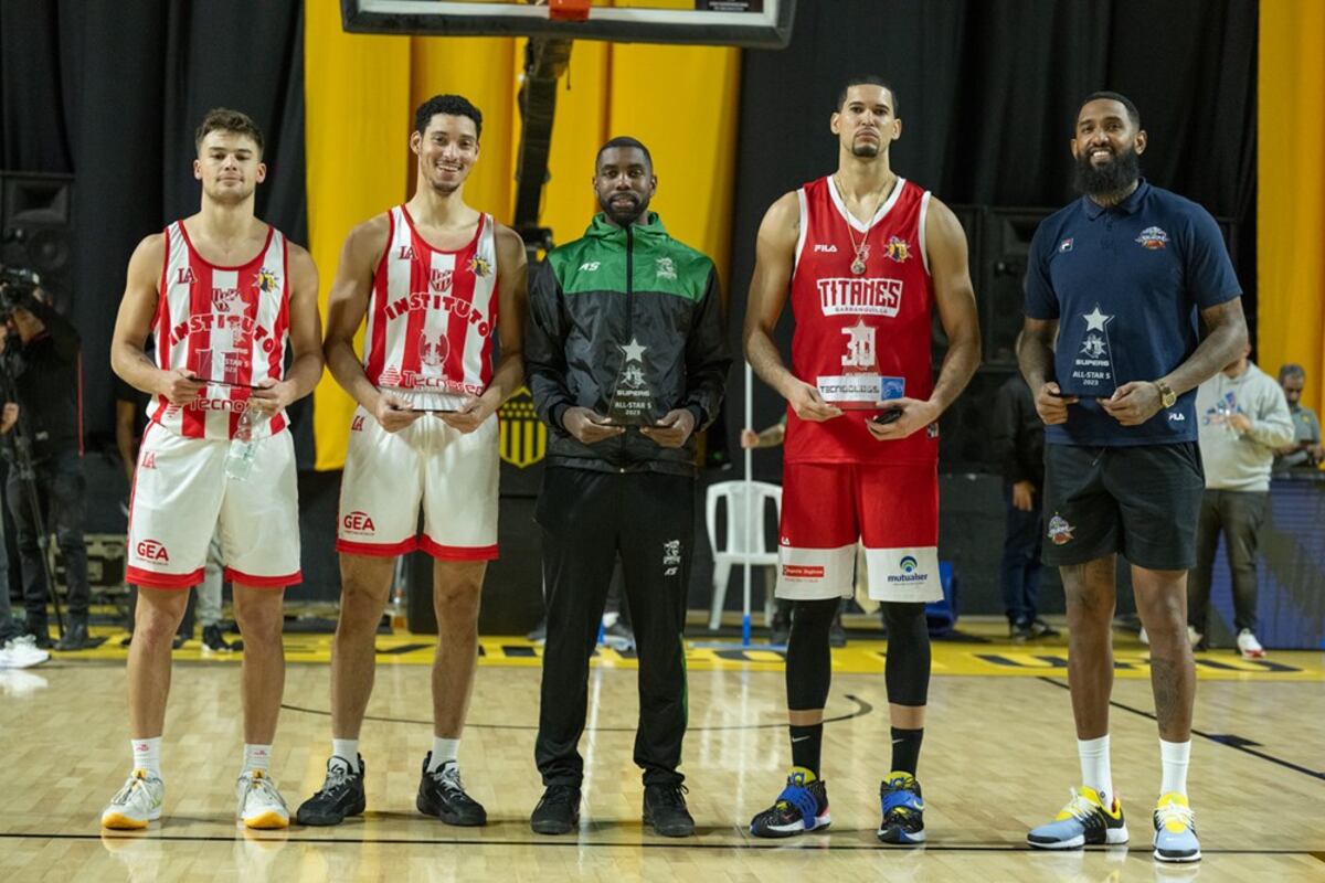 Nathan Hoover y Bryan Jefferson, los extranjeros de Instituto que integraron el quinteto ideal de la Liga Sudamericana. Acierto de Lucas Victoriano. (Fiba)
