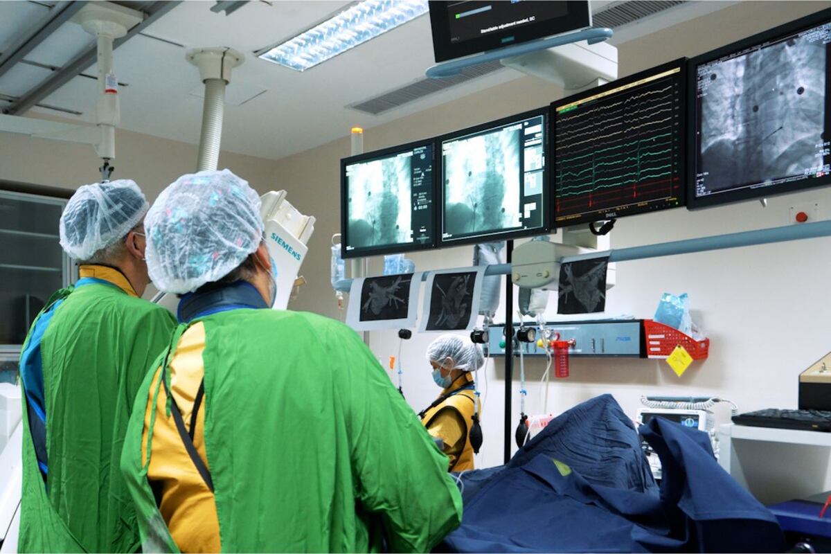 Procedimiento mínimamente invasivo que protege los tejidos sanos y mejora la recuperación de los pacientes con arritmias.