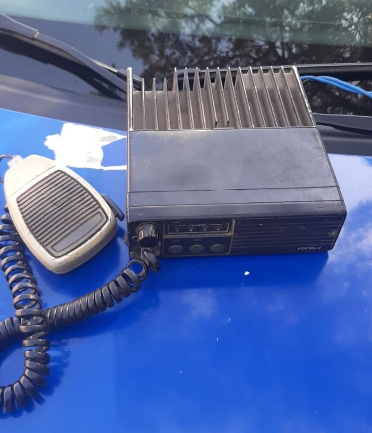 Las radios base permiten la intercomunicación de las patrullas y saber dónde esta la Policía.