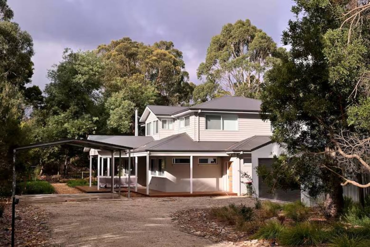 El asesinato en Australia acaparó la atención de medios internacionales: la mujer acusada fue condenada y espera sentencia.
