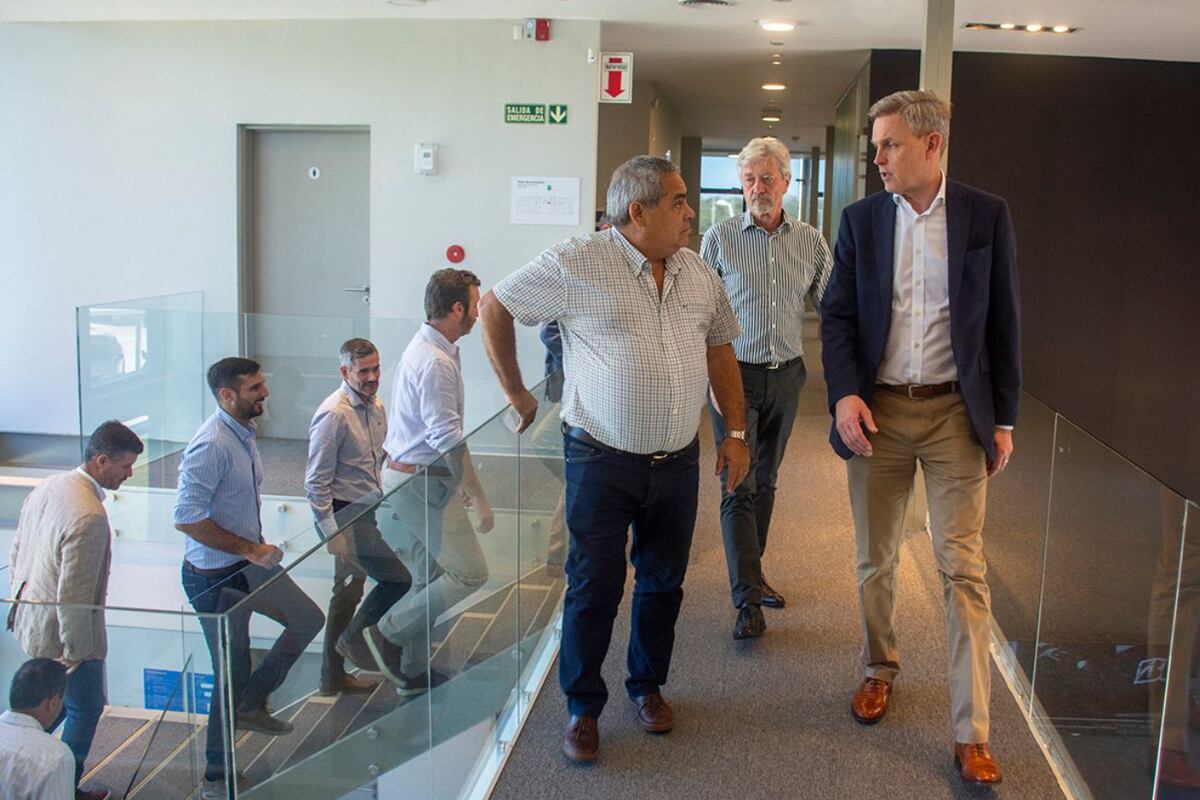 LAC recibe visita de directivos globales de Scania