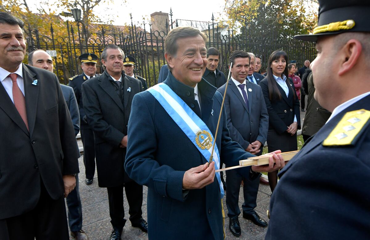 Rodolfo Suárez, el gobernador mendocino, no puede ser reelecto.
