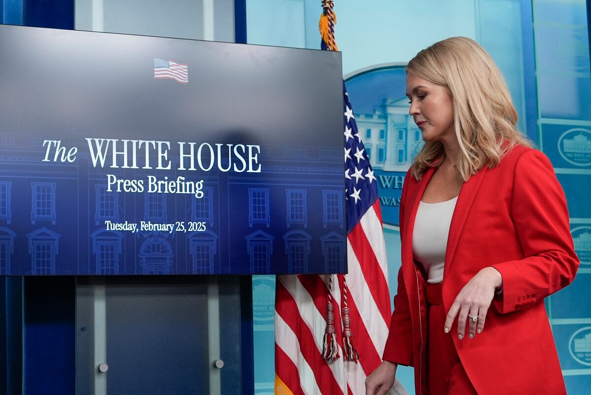 La secretaria de prensa de la Casa Blanca, Karoline Leavitt, habló sobre el discurso de Trump de esta noche (AP Foto/Alex Brandon)
