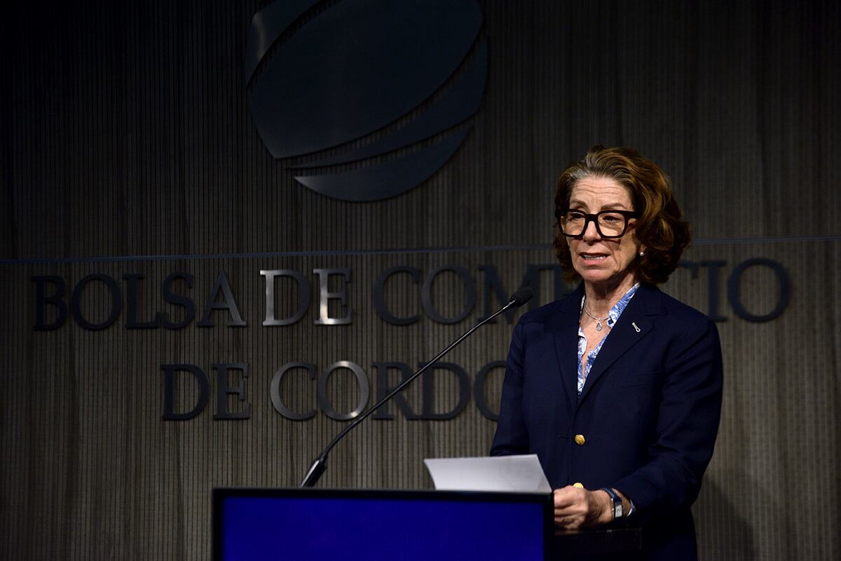 Un nuevo horizonte de crecimiento en la Bolsa de Comercio de Córdoba. Diserta Marianne Fay. (Pedro Castillo / La Voz)
