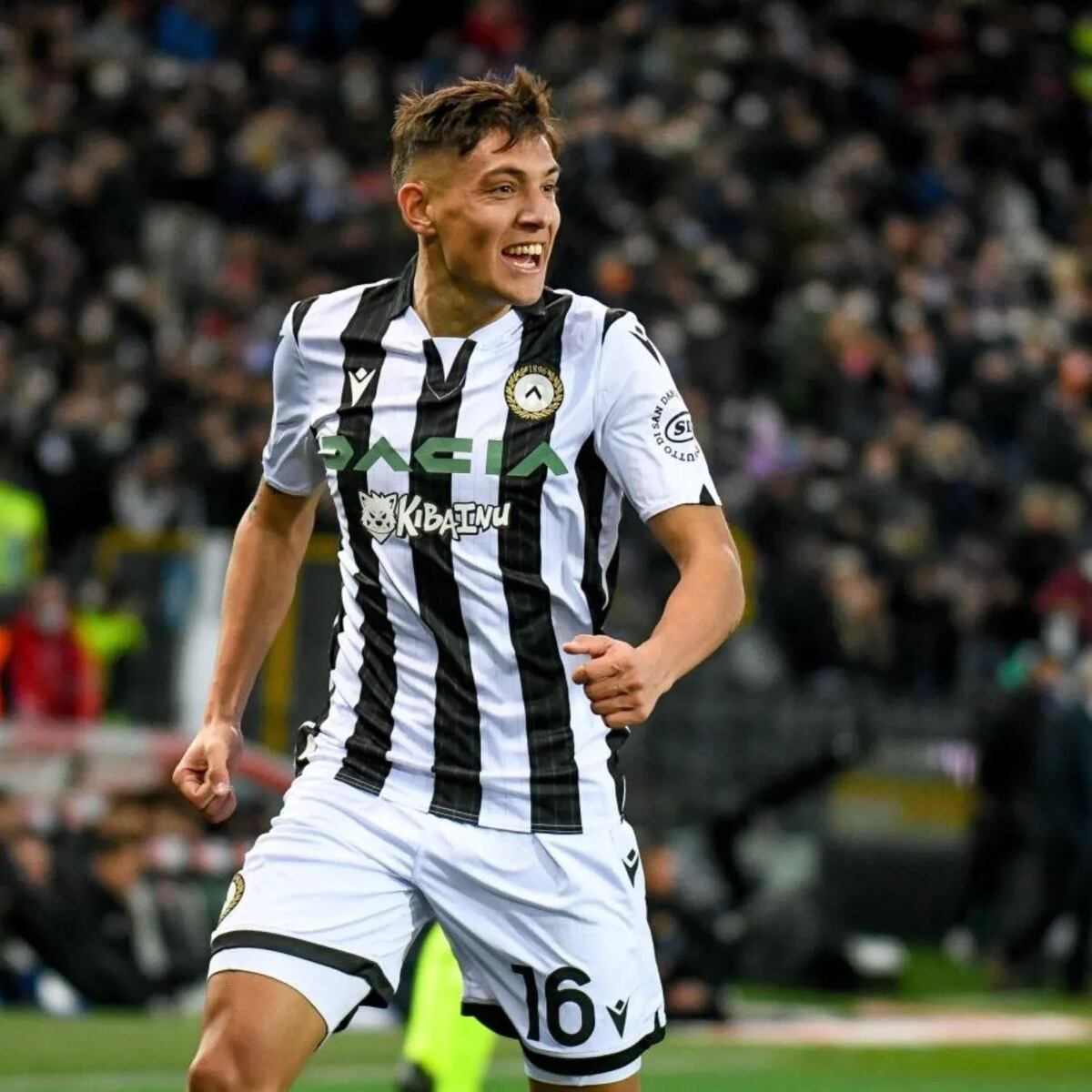Nahuel Molina Lucero jugando en el Udinese. Su futuro está en España.