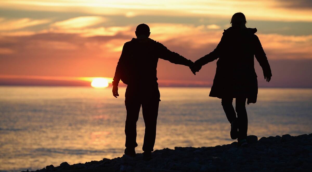 Amor en febrero de 2026: los signos que podrían encontrar pareja, según la astrología