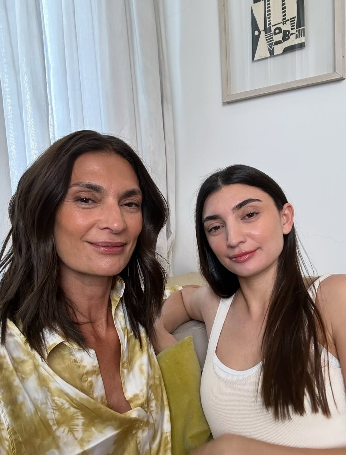 Idénticas: así está hoy Paloma, la hija de Mariana Arias que es igual a su mamá