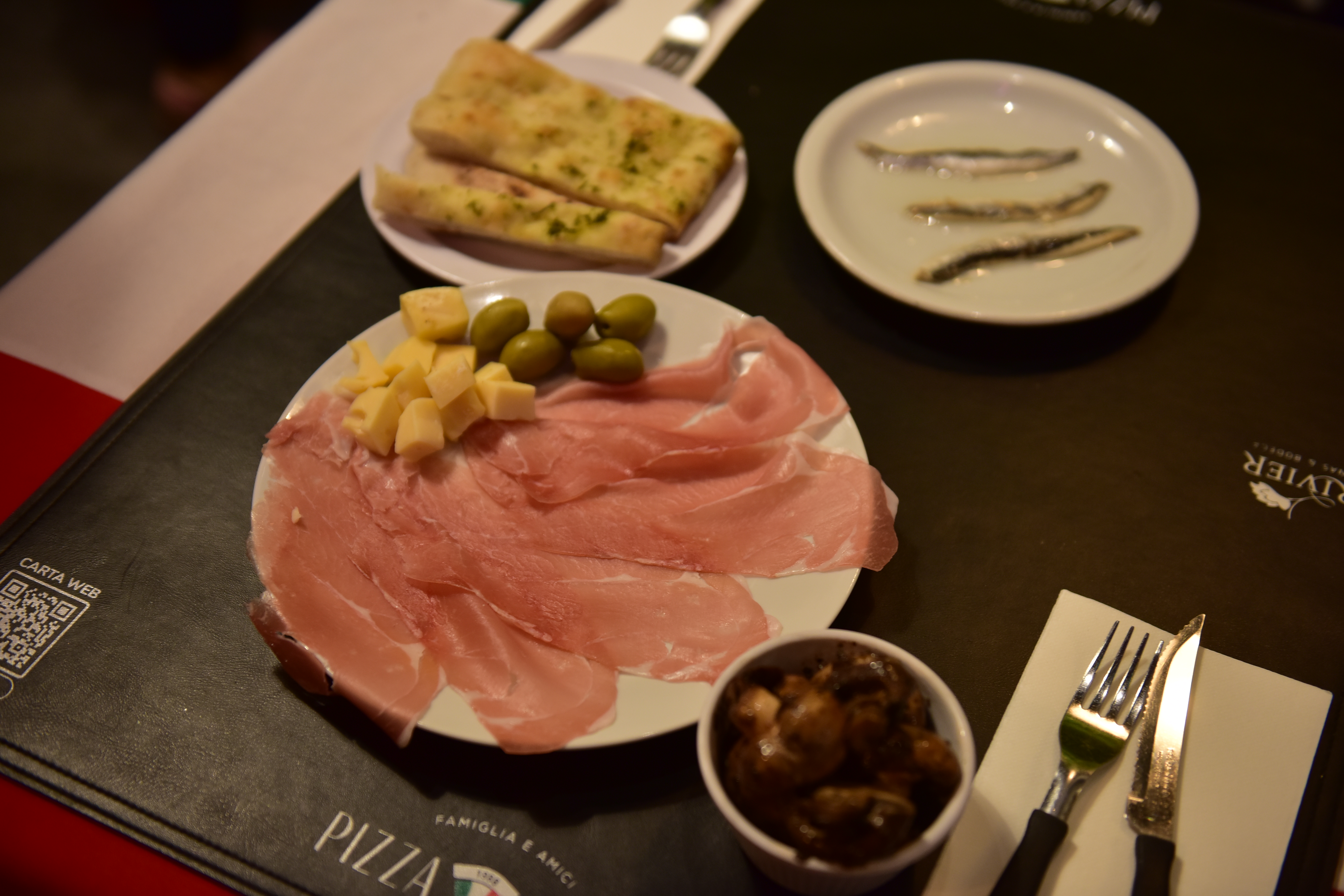 Nelson Casado es el dueño y fundador de Pizza Italia, tradicional pizzería especializada en pastas y en cocina italiana en barrio Alta Córdoba. (Javier Ferreyra / La Voz)