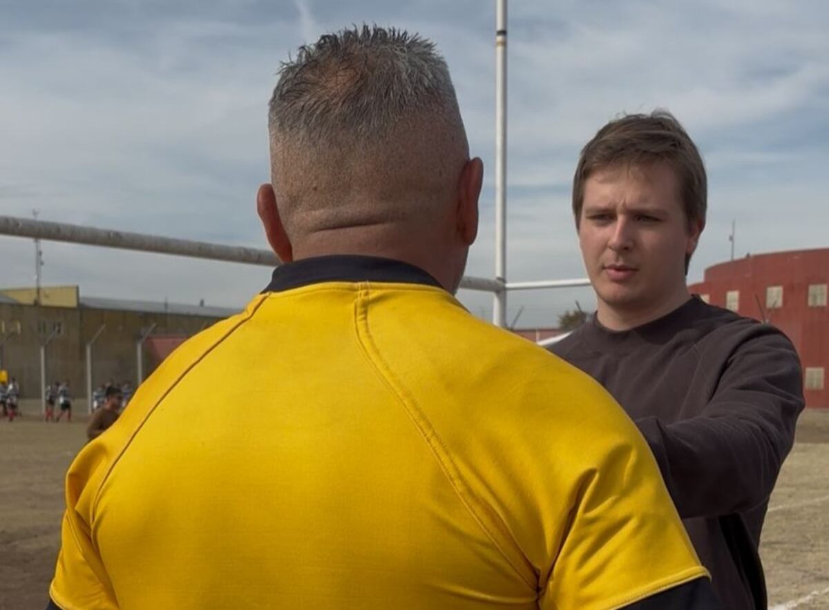"Metal" el capitán de los Ruaj, equipo de rugby de Bouwer. (La Voz / Captura de video)
