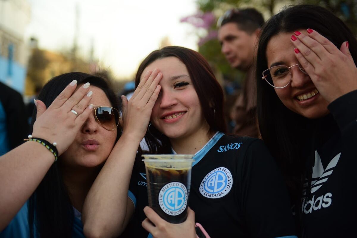 Cara 'e Cancha de Belgrano en la previa del partido con San Martín de San Juan en el Gigante de Alberdi. (José Gabriel Hernández / La Voz)
