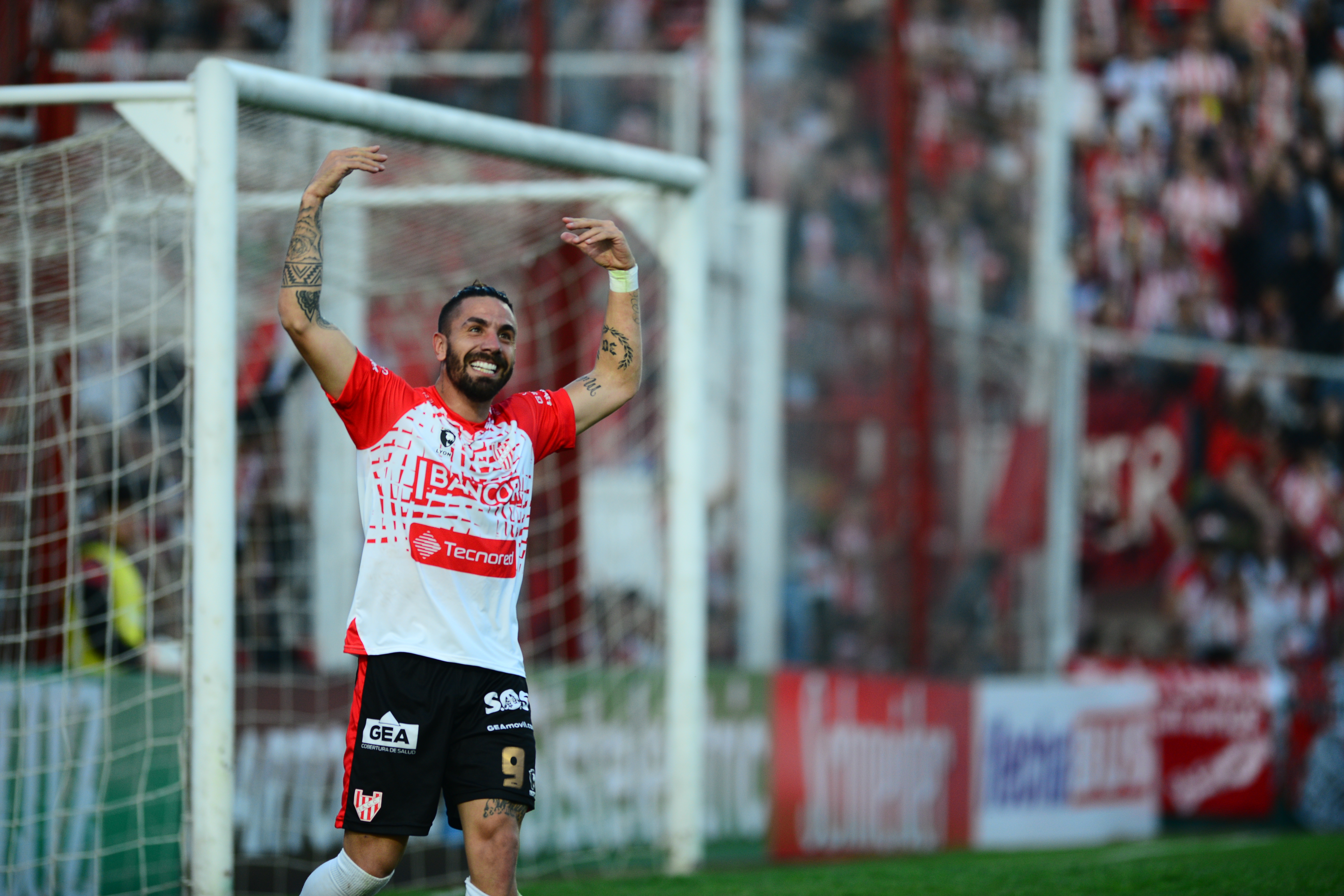 Instituto recibió a San Telmo en Alta Córdoba por la Primera Nacional. (Fotografías de José Gabriel Hernández)
