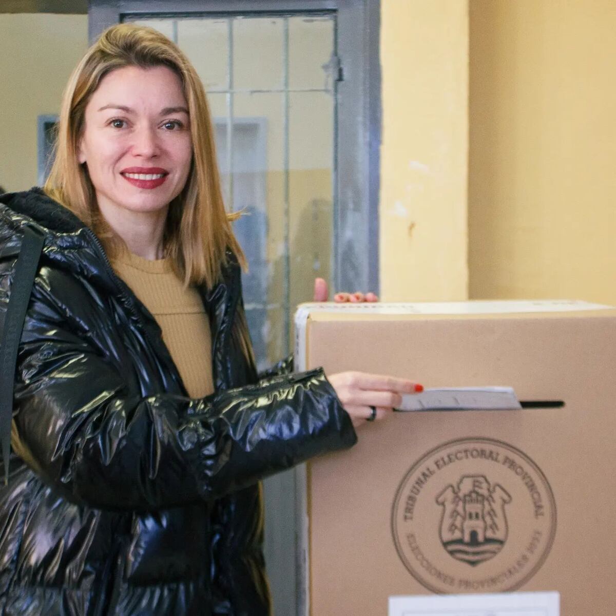 Unquillo. Sufragó Gabriela Estévez acompañada de su familia (Facebook).