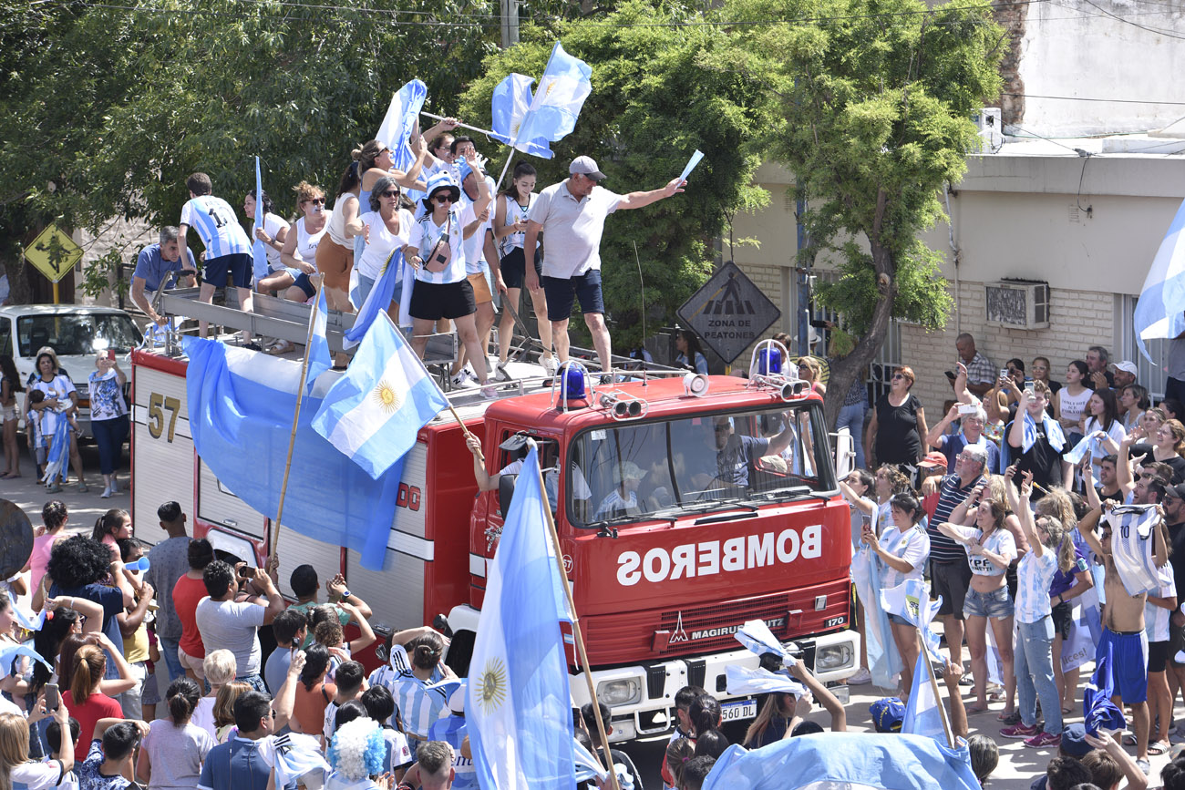El pueblo de Calchín, de donde es oriundo Julián Álvarez, vivió una fiesta luego de la final de la Copa del Mundo. (José Gabriel Hernández / La Voz)