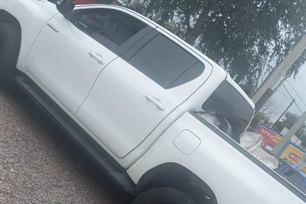 La cocaína era trasladada en una Hilux. (Policía/Archivo)