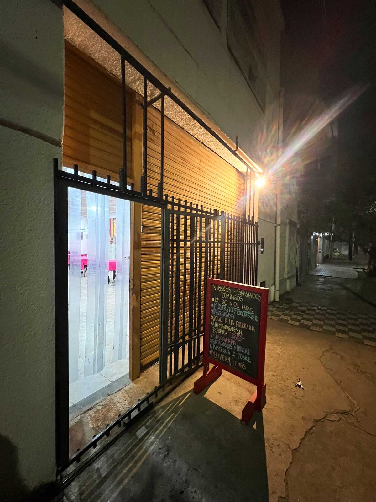 Comedor peruano en Barrio Providencia.