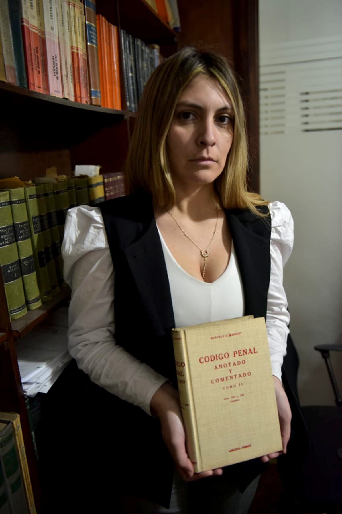 Fernanda Alaniz, la abogada que representa a tres mujeres de una familia que denuncian haber sido abusadas sexualmente. (José Gabriel Hernández / La Voz)