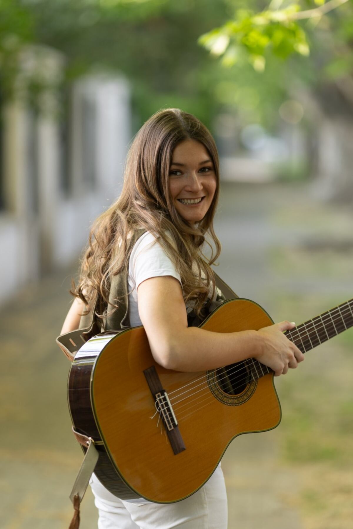 Maggie Cullen presenta "Décimas", su segundo disco de estudio, y prepara su llegada a Cosquín y Jesús María 2026. Prensa