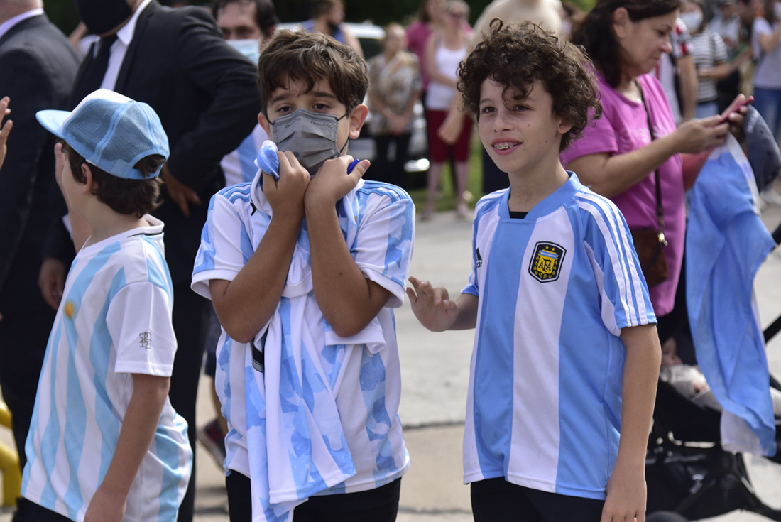 Caravana en homenaje a Mario Alberto Kempes en Bell Ville