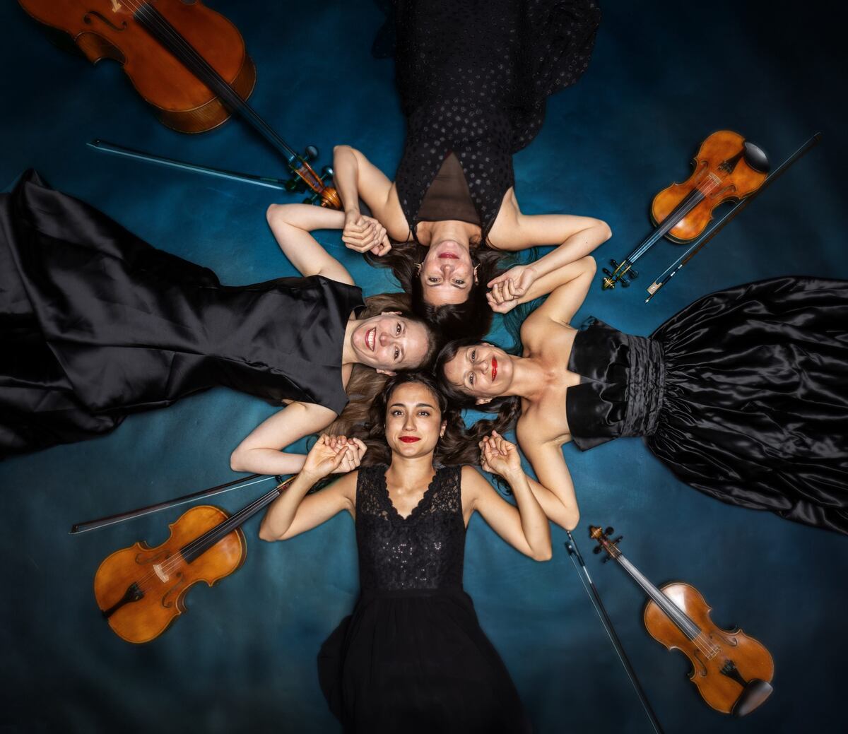 Constanze Quartet, formado por Emeline Pierre Larsen, Sara Mayer, Hana Hobiger y Julia Ammerer – Simma, actuará el sábado en el Teatro del Libertador junto a la Salzburg Chamber Soloists. (Pro Arte)
